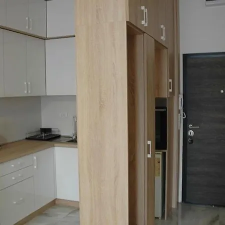 Jelka 01 Apartment- Free Private Parking Apartment