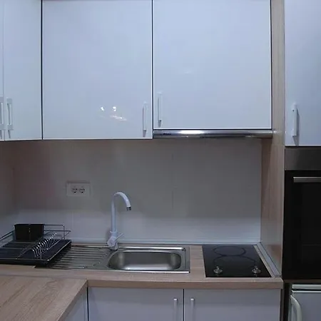Jelka 01 Apartment- Free Private Parking Novi Sad